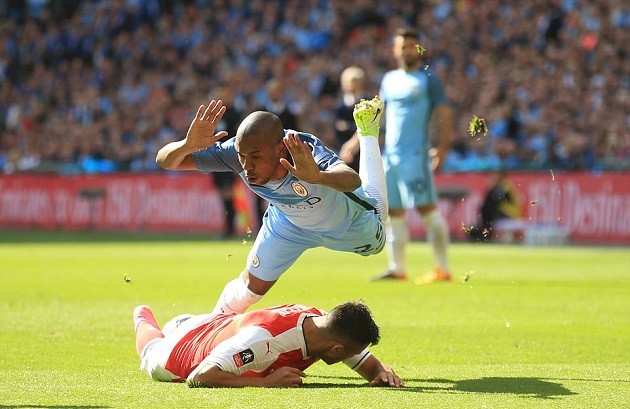Chấm điểm Man City trận gặp Arsenal: Công làm thủ phá - Bóng Đá