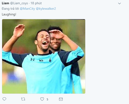 CĐV Man City sôi máu sau chiếc thẻ đỏ tai hại của Kyle Walker - Bóng Đá