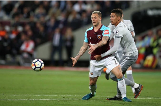 Pepe rạng rỡ bên đồng đội mới tại Besiktas - Bóng Đá