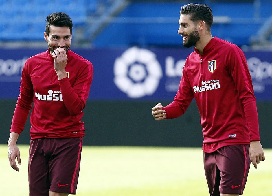 Man Utd khai màn thế nào trong 10 năm qua?  - Bóng Đá
