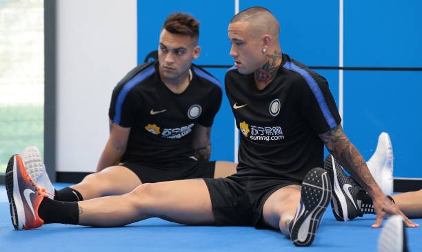 Icardi cực kì tinh nghịch trong ngày Inter hội quân - Bóng Đá