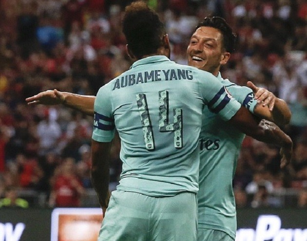 TRỰC TIẾP Arsenal 1-0 PSG: Ăn miếng trả miếng (H1) - Bóng Đá