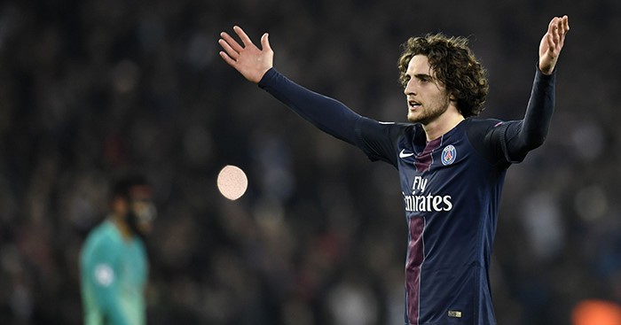 Leroy Sane và đội hình phong độ cao ngồi nhà xem World Cup - Bóng Đá