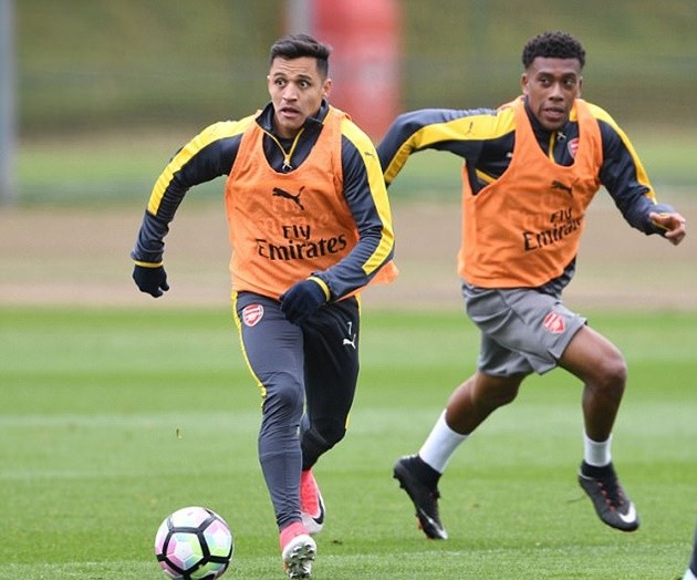 Everton CHÍNH THỨC công bố tiền đạo chất lượng từ La Masia - Bóng Đá