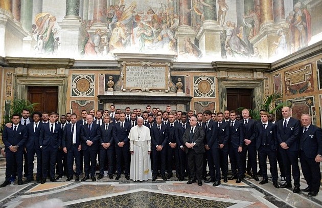 Juventus và Lazio diện kiến Đức giáo hoàng Phanxicô trước thềm chung kết - Bóng Đá