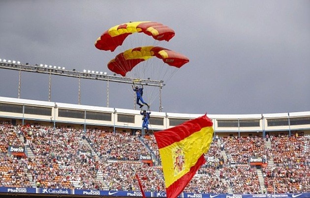 Huyền thoại tề tựu, chào tạm biệt Vicente Calderon - Bóng Đá