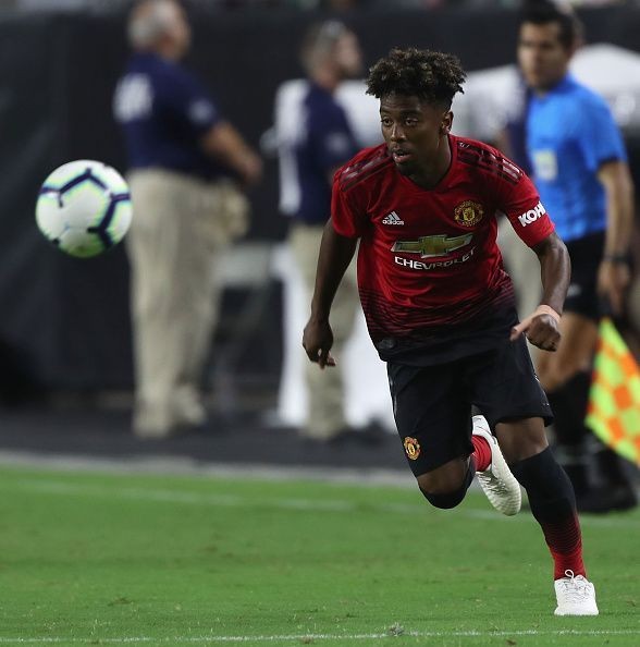 5 cầu thủ 'cây nhà lá vườn' có thể bước chân lên đội một Man United - Bóng Đá