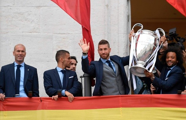 Chùm ảnh các cầu thủ Real Madrid ăn mừng - Bóng Đá