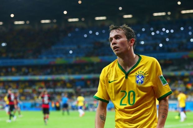 Hụt Golovin, Chelsea gây bất ngờ khi nhắm mua sao Brazil - Bóng Đá