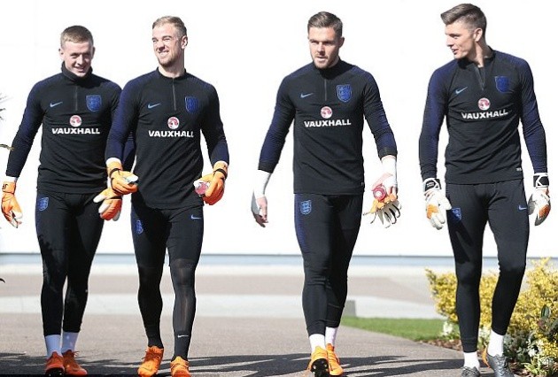 Chelsea đã CHỐT người thay thế Courtois trong khung gỗ? - Bóng Đá