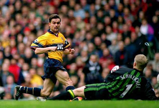 Kí ức của HLV Wenger ở Old Trafford: Từ đỉnh cao đến vực sâu - Bóng Đá