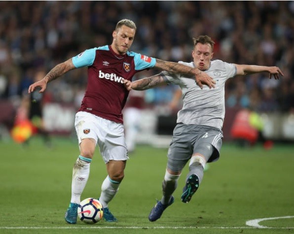 Chấm điểm Man Utd: Sanchez và những bước chạy thầm lặng - Bóng Đá