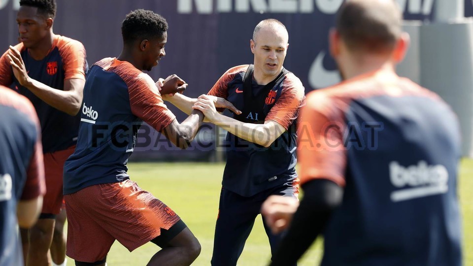 Bayern khai trương shop bán đồ lưu niệm khủng - Bóng Đá