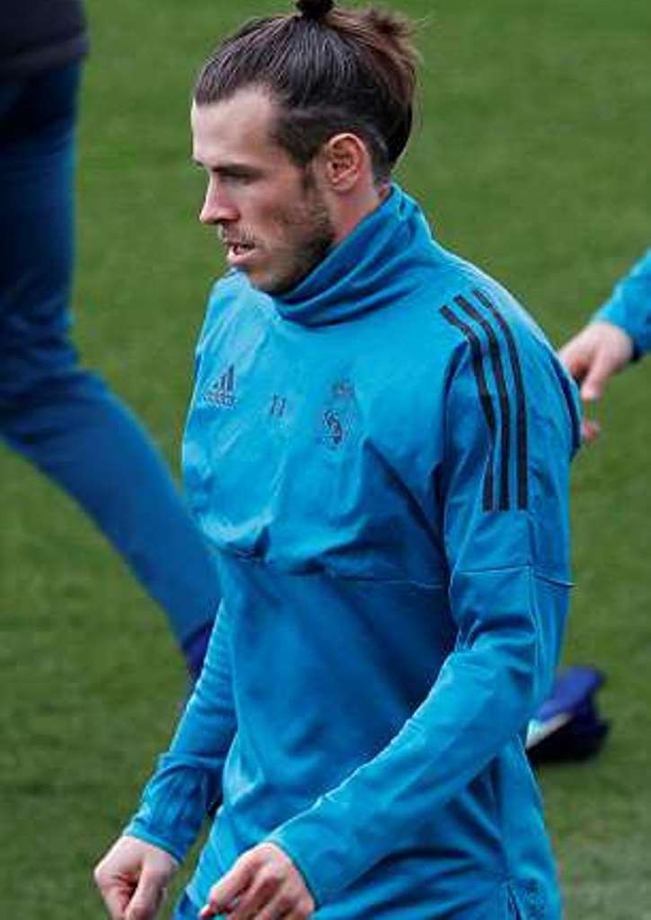 Chờ đón Bayern, Ronaldo ra ám hiệu lạ - Bóng Đá