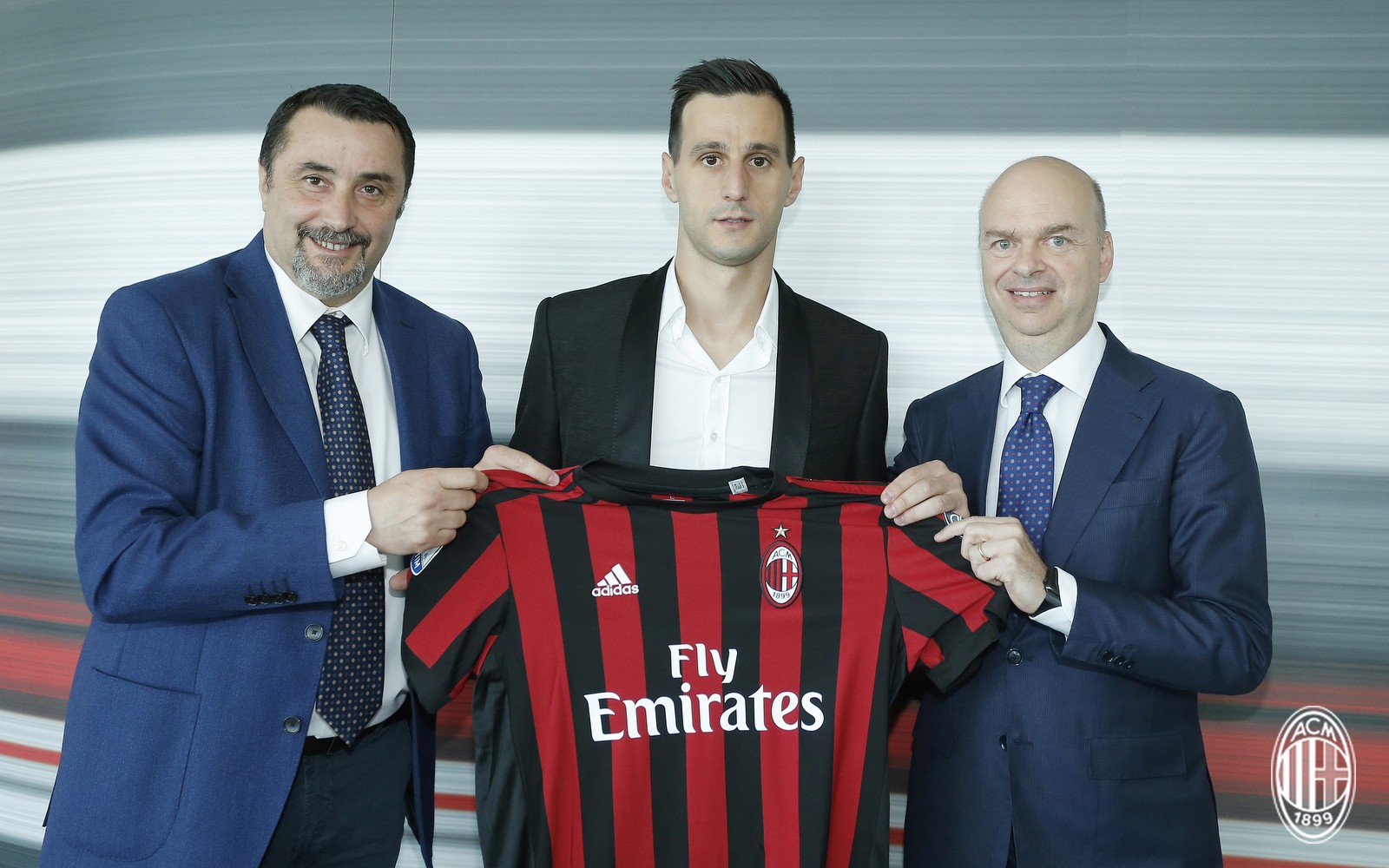 Chốt sổ 'dùm' Milan, sao Croatia nhận luôn số áo huyền thoại  - Bóng Đá