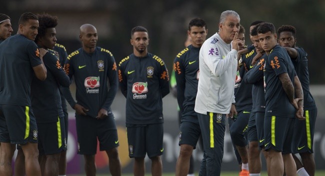 Các cầu thủ Brazil sẽ được thưởng 1 triệu USD nếu vô địch World Cup 2018 - Bóng Đá