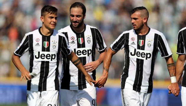 Ronaldo đến Juve: Rời Real dù đãi ngộ vượt Neymar, chỉ Man United đủ sức phá bĩnh - Bóng Đá