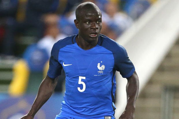 Deschamps và những báu vật tại Ngoại hạng Anh - Bóng Đá