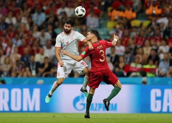 5 tình huống gây tranh cãi của công nghệ VAR tại World Cup 2018 - Bóng Đá