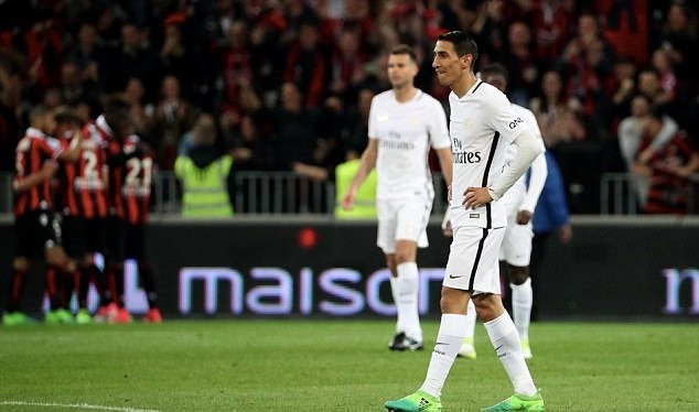 Balotelli đập tan hy vọng của PSG trong ngày Di Maria và Motta nhận thẻ đỏ - Bóng Đá