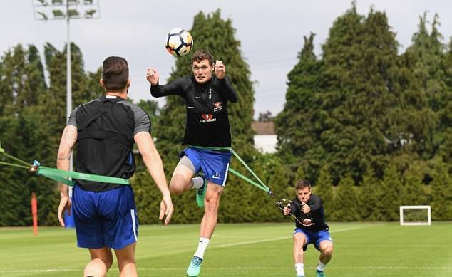 Chelsea tập bài lạ, quyết hạ Man Utd - Bóng Đá