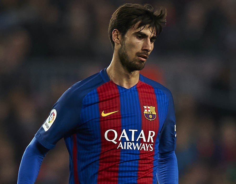 Đội hình đắt giá nhất lịch sử Barca: Hàng công khủng khiếp - Bóng Đá