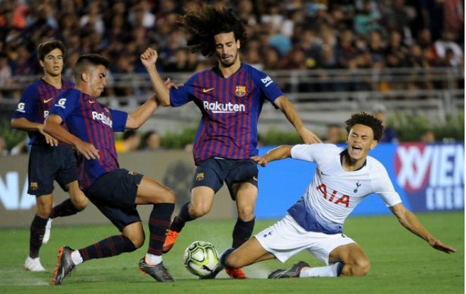 Ảnh sau trận Barca - Tottenham - Bóng Đá