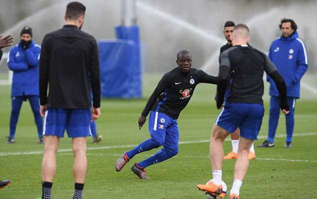 Sanchez rạng rỡ chào đón bản hợp đồng mới của Man Utd - Bóng Đá