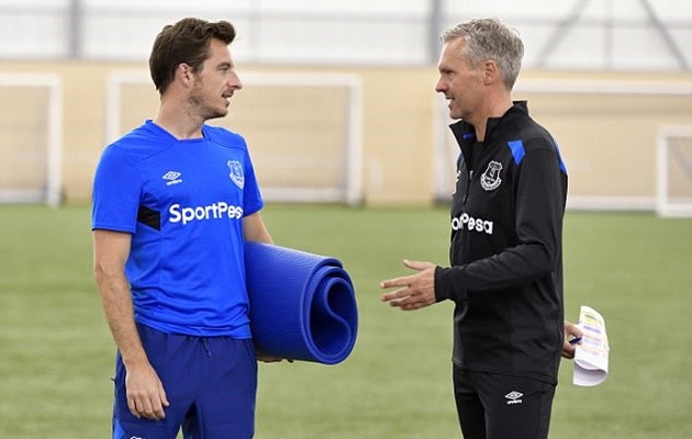 Sao Everton ráo riết rèn thể lực, chờ ngày tái xuất - Bóng Đá