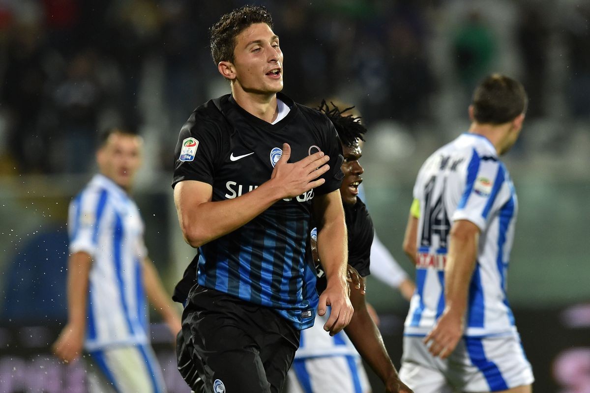 Quên Rugani đi, Chelsea nên chiêu mộ Caldara - Bóng Đá