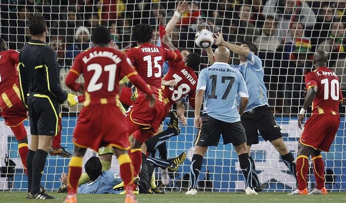 Top 5 thẻ đỏ khủng khiếp nhất lịch sử World Cup - Bóng Đá
