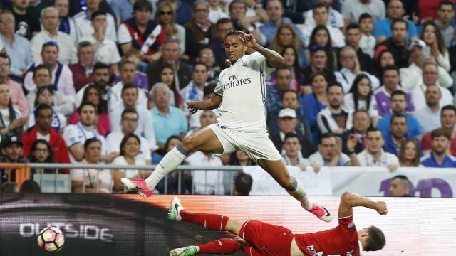  - Bóng Đá