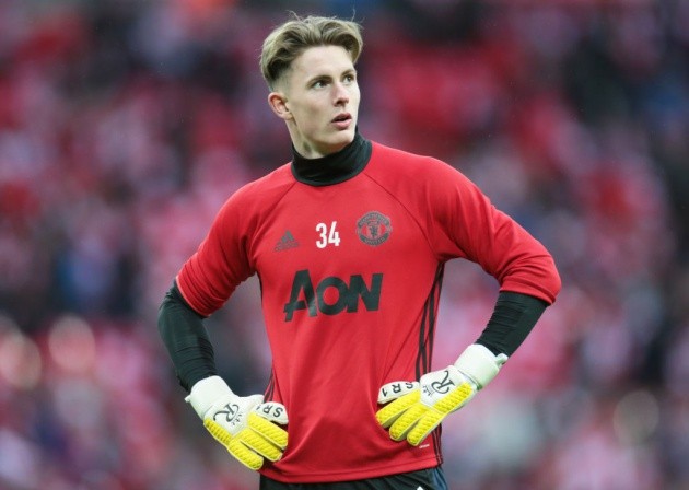 Man Utd đánh bại Chelsea và Arsenal, chốt thỏa thuận với Henderson - Bóng Đá