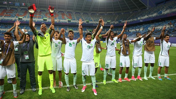 Cầu thủ Tottenham ăn thẻ đỏ, U20 Argentina mất vé trong cay đắng - Bóng Đá