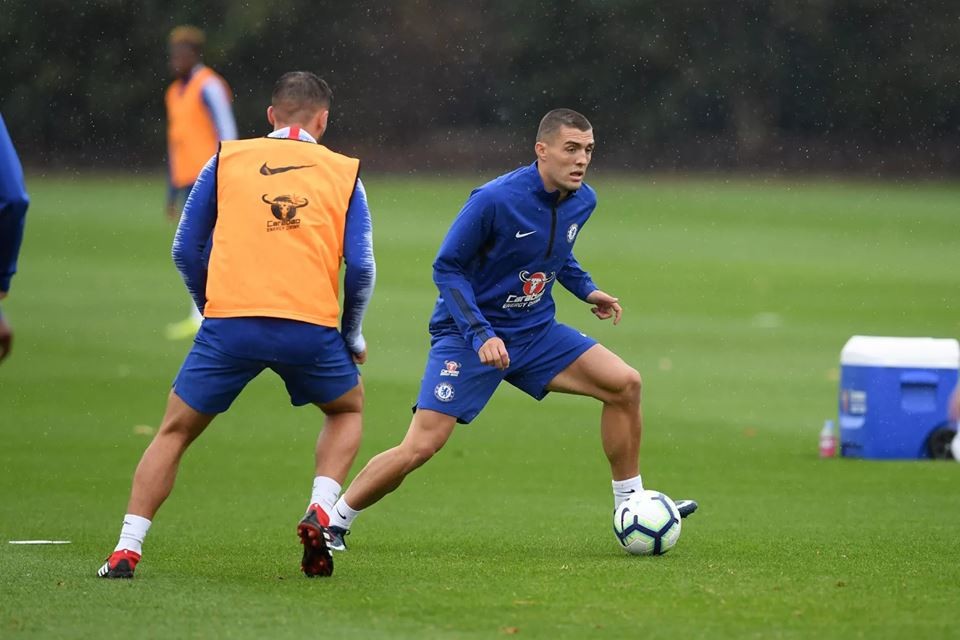 Chelsea tập - Bóng Đá