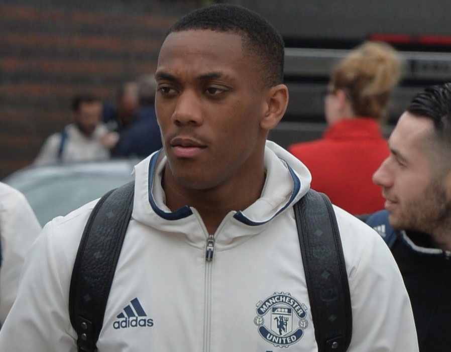 man utd trên đường tới London - Bóng Đá