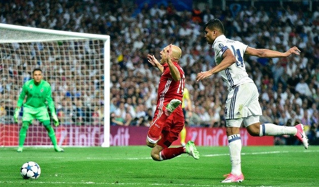 Hat-trick của Ronaldo giúp Real nhấn chìm Hùm xám - Bóng Đá