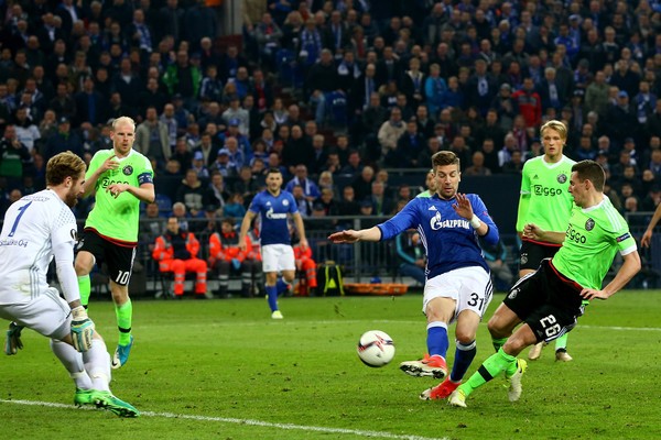 ảnh trận ajax - Bóng Đá