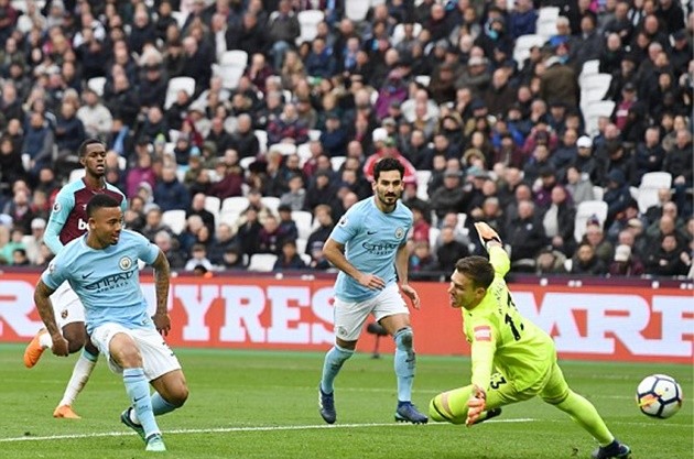 Dư âm chiến thắng Man City: Đội bóng xuất sắc nhất lịch sử Premier League là đây? - Bóng Đá