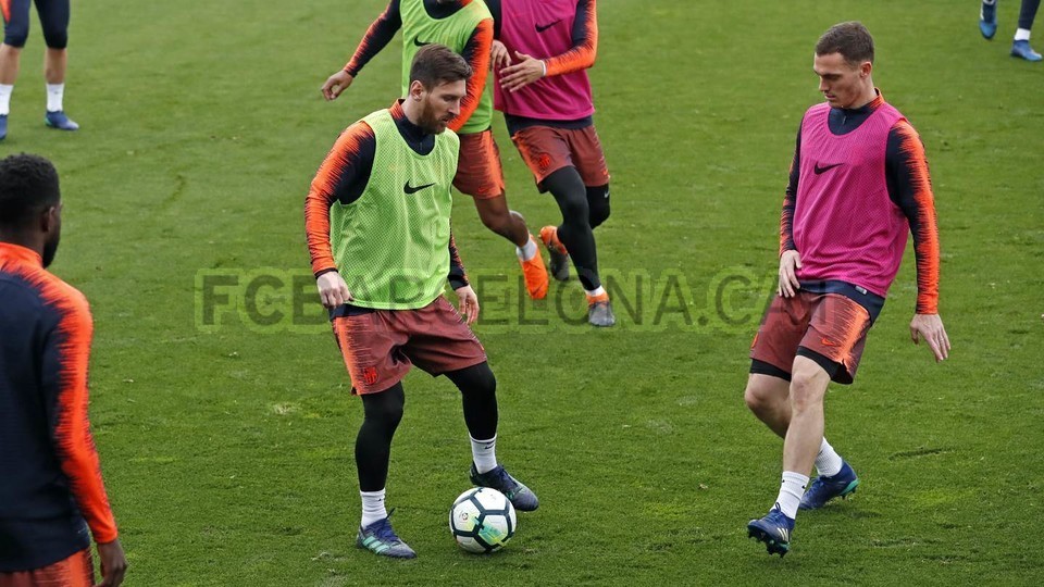 sergi Roberto cưới - Bóng Đá