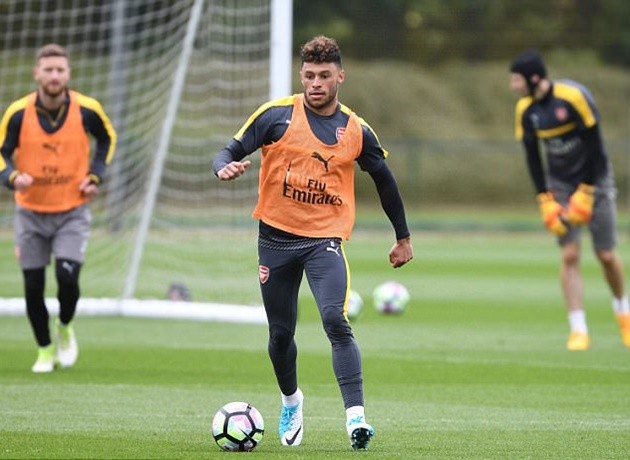 Everton CHÍNH THỨC công bố tiền đạo chất lượng từ La Masia - Bóng Đá