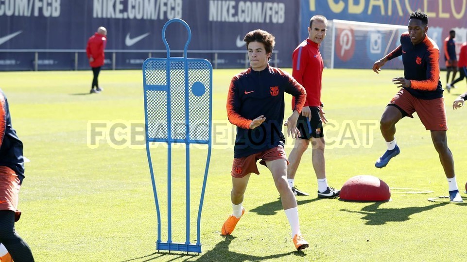 barca tập luyện - Bóng Đá