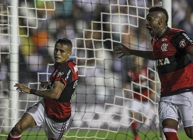 Bạo loạn tại Brazil, 1 CĐV bị bắn chết - Bóng Đá