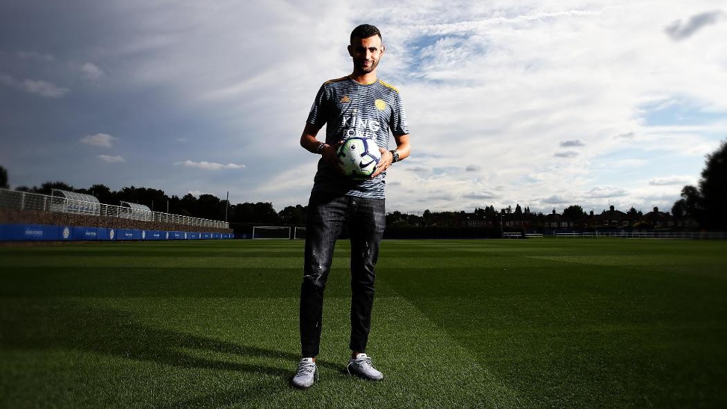 Leicester ký Rachid Ghezzal - Bóng Đá