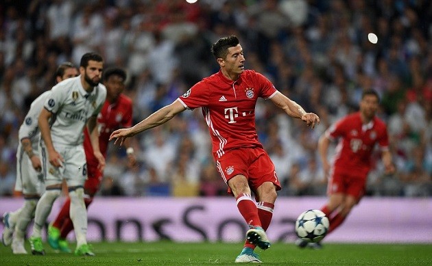 Hat-trick của Ronaldo giúp Real nhấn chìm Hùm xám - Bóng Đá