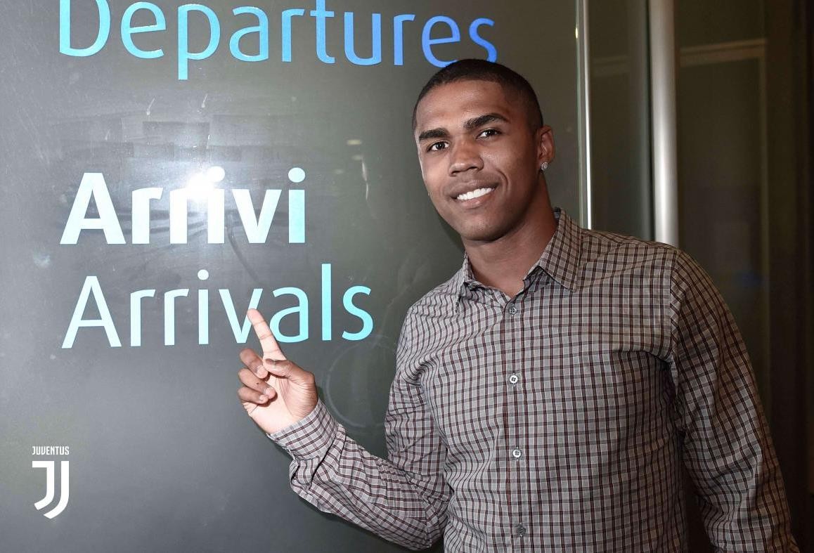 Douglas Costa CHÍNH THỨC đến Juventus - Bóng Đá
