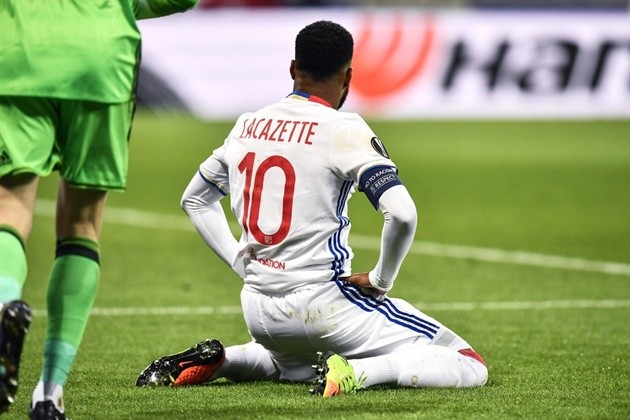 Ryan Babel lập công, Bekistas vẫn bị Lyon lội ngược dòng  - Bóng Đá