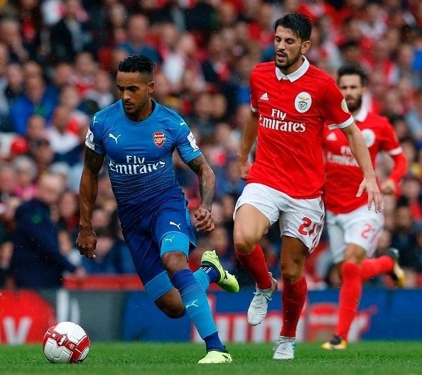 Arsenal thắng Benfica: Niềm hy vọng Walcott, Kolasinac - Bóng Đá