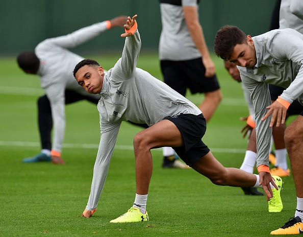 Mặc kệ đối thủ 'hăm dọa', Klopp vẫn bình thản  - Bóng Đá