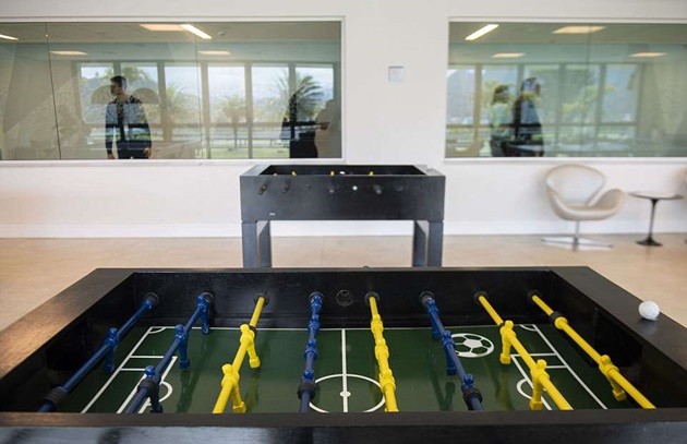 LĐBĐ Brazil chuẩn bị máy PS4 cho cầu thủ đá... World Cup - Bóng Đá